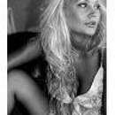 Seeking Group Of Men To Satisfy My Insatiable Desire For Pleasure.